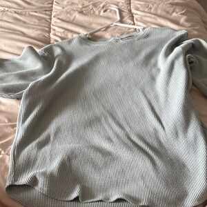 Uniqlo Women's Gray Waffle Knit Long Sleeve Top